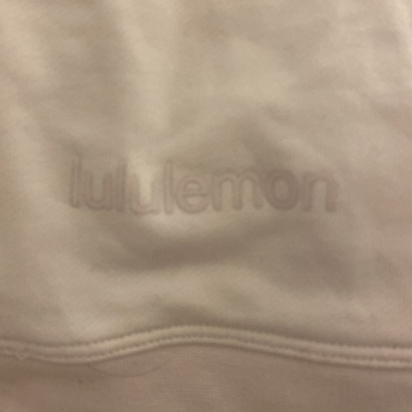 White lululemon crewneck - Picture 3 of 3